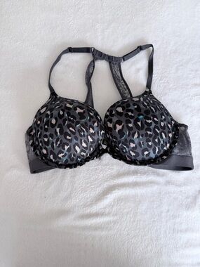 Victoria's Secret Black and Gray Leopard Print T-Back Bra